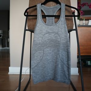 Lululemon Swiftly Tech Tank, Grey Size 4